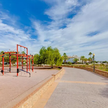 Cb Living - First Line Detached House, Cabo Roig アパート